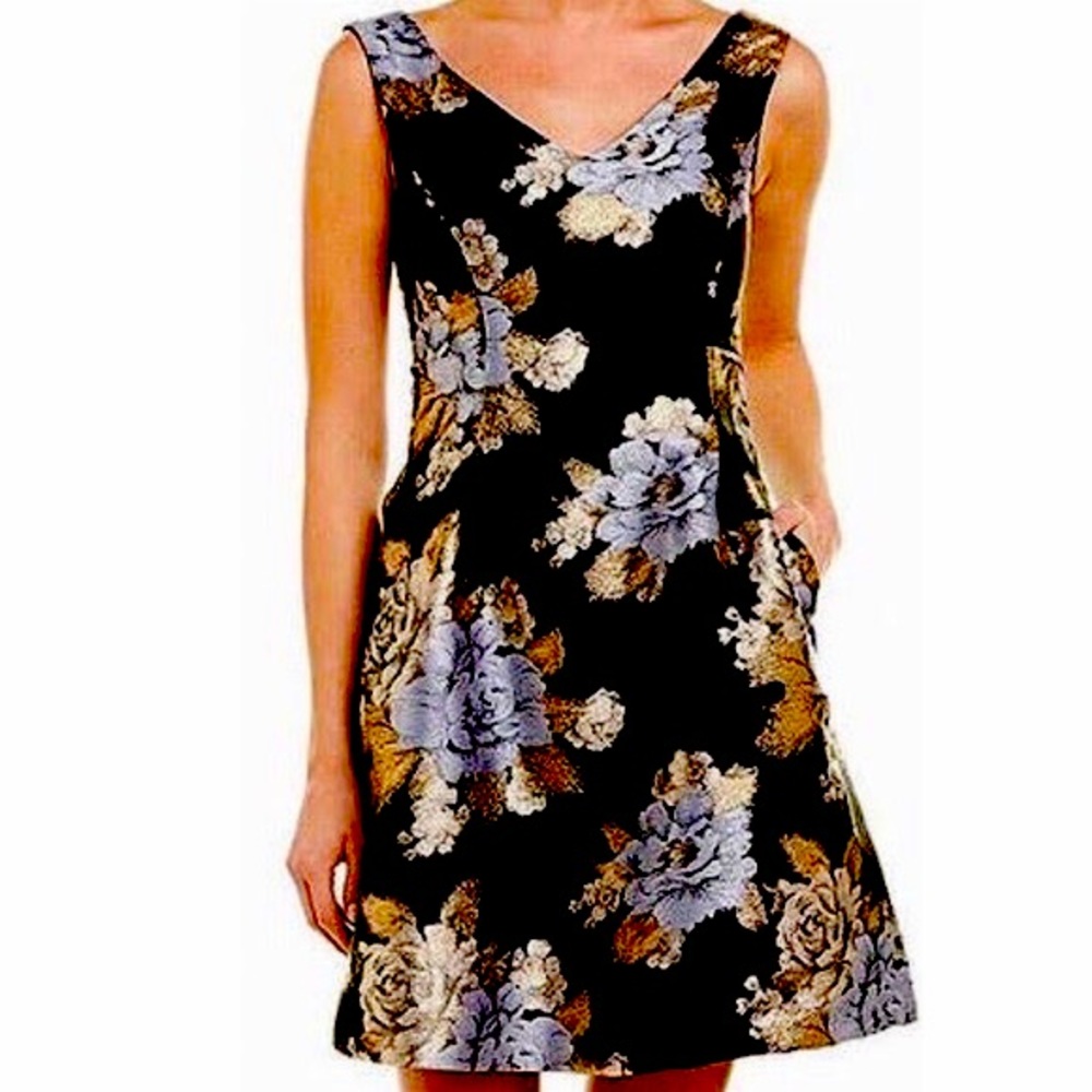 ✨Beautiful NWOT Black & Gold Dress✨